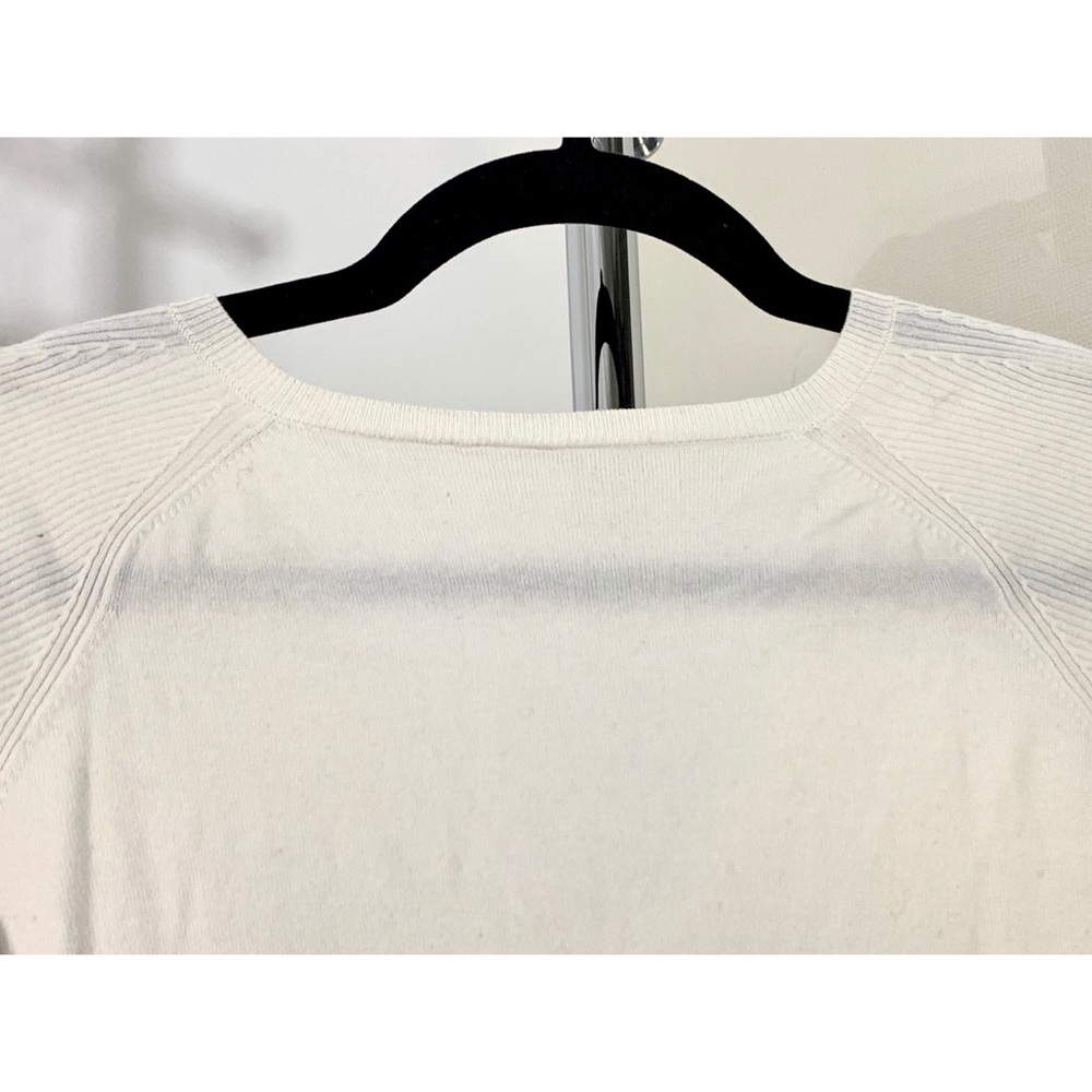 Hugo Boss Sweater - Picture 7 of 9